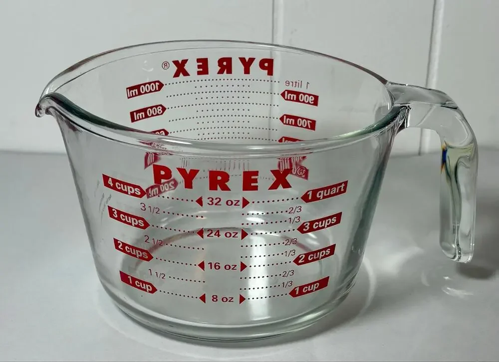 Vintage Pyrex 4 Cup 1 Qt Glass Measuring Cup Open Handle